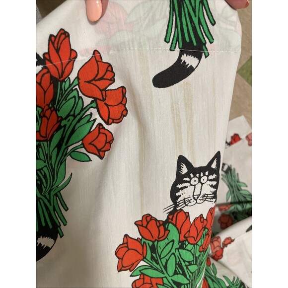 1 Vintage Burlington B KLIBAN CAT Red Roses Bouquet Twin Flat Sheet USA Vibrant - Picture 8 of 9